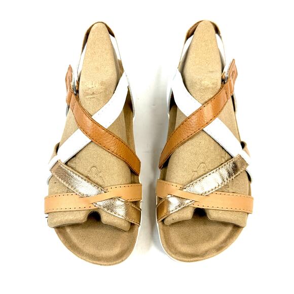 Earth Women's Sterling  Sandals Size 6W COLOR:COGNAC/GOLD MULTI LEATHER NWT - Picture 4 of 9